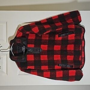 Abercrombie & Fitch Black and Red Lumberjack Outdoor Plaid Sherpa Pullon Size M